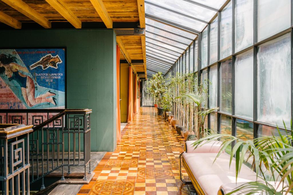 فندق روومز تبليسي Rooms Hotel Tbilisi