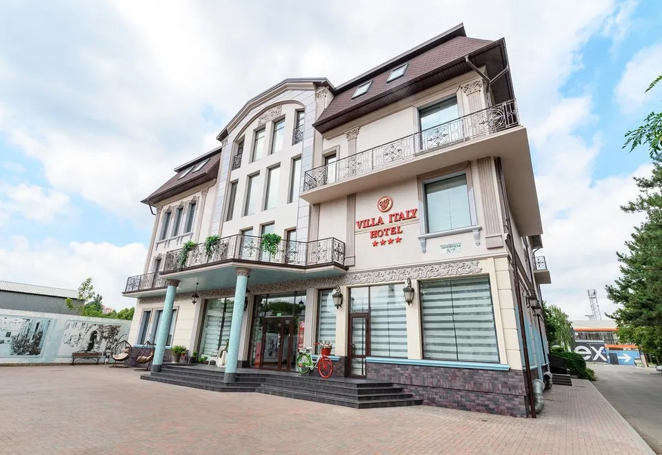 فندق فيلا إيطاليا Villa Italia Hotel