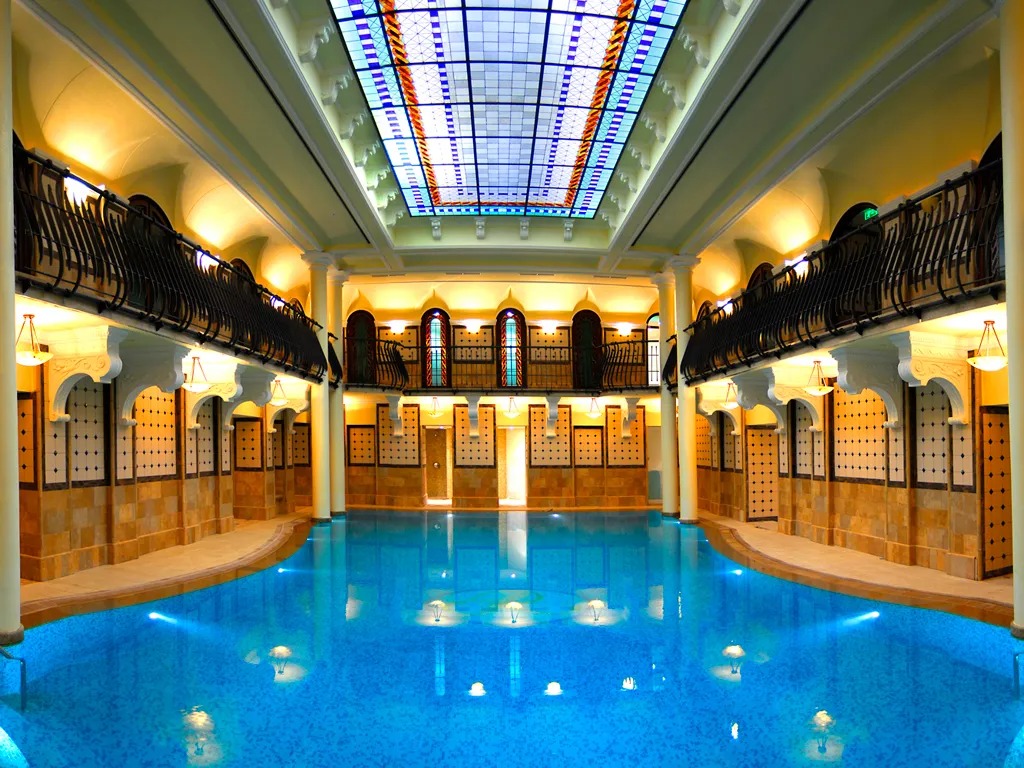 فندق كورينثيا Corinthia، بودابست