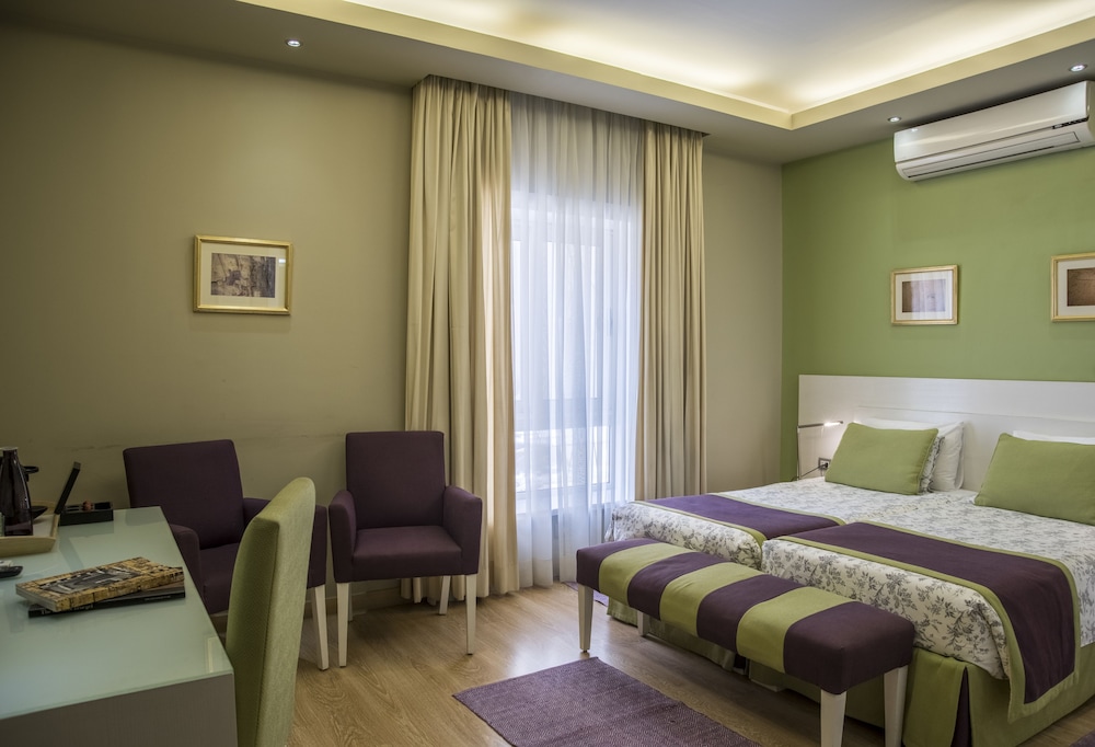 فندق لونج تشامبس