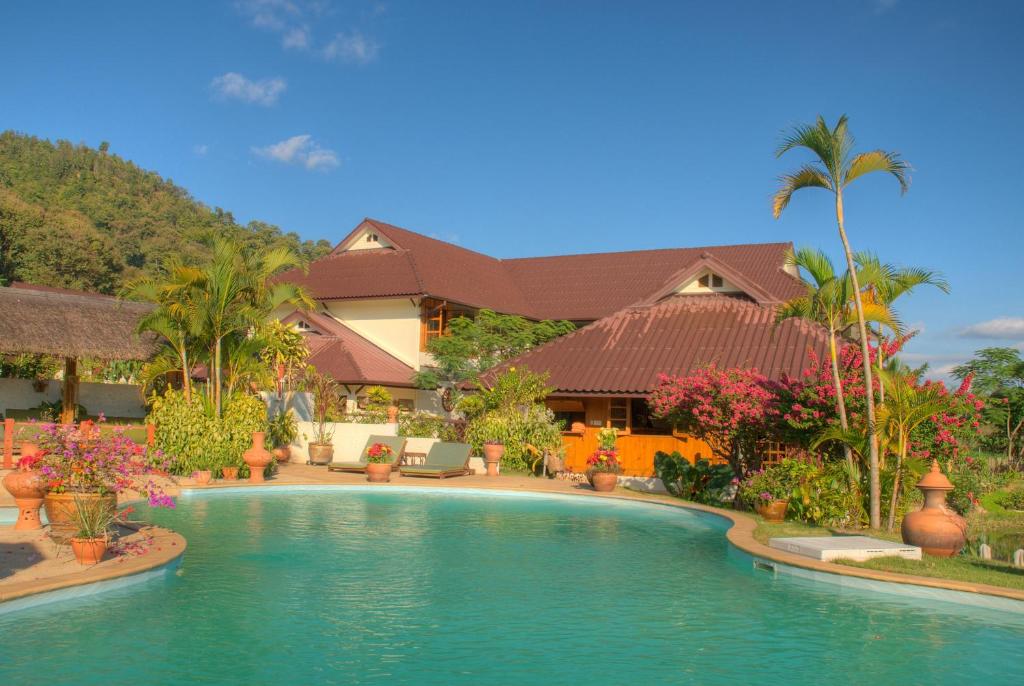 فندق "Mekhong River Village Resort"