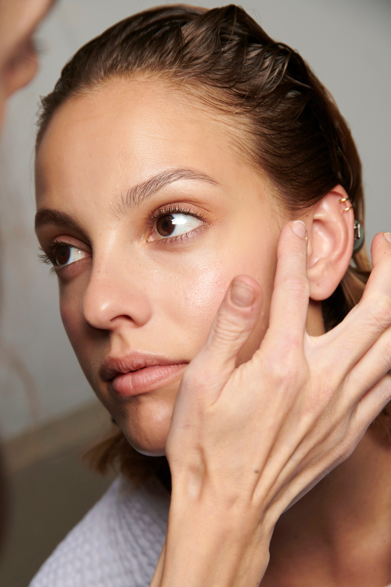 فوائد الببتيدات للوجه والجسم