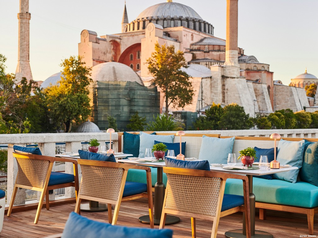 فور سيزونز إسطنبول في السلطان أحمد Four Seasons Hotel Istanbul at Sultanahmet