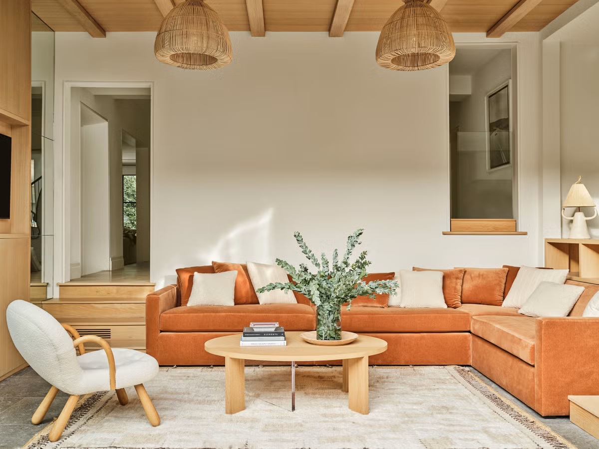 في 2026، يعود فن الفينغ شوي إلى الواجهة كأبرز الأدوات التي يعتمدها مصممو الديكور