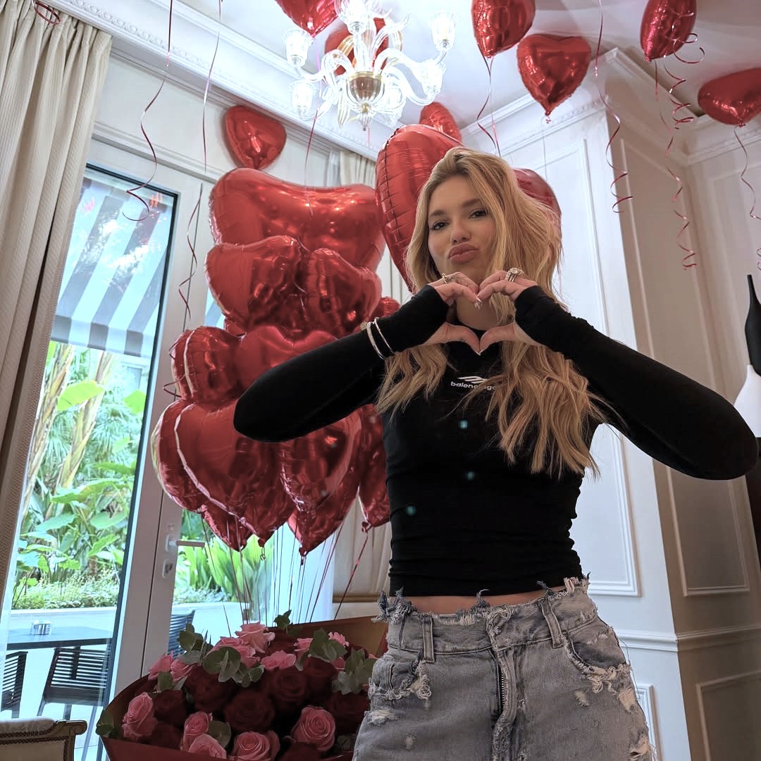 فيرجينيا خلال طلب يدها من فينيسيوس