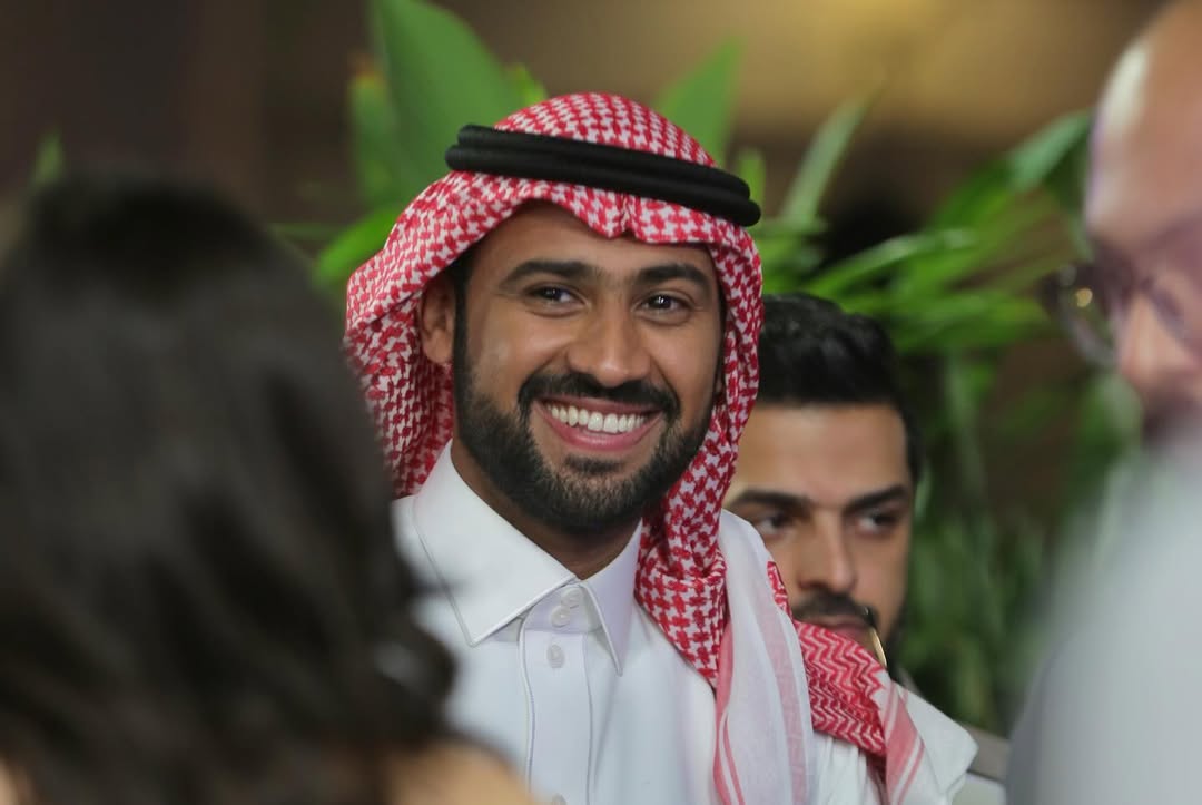 فيصل بالطيور اسم بارز في صناعة السينما السعودية