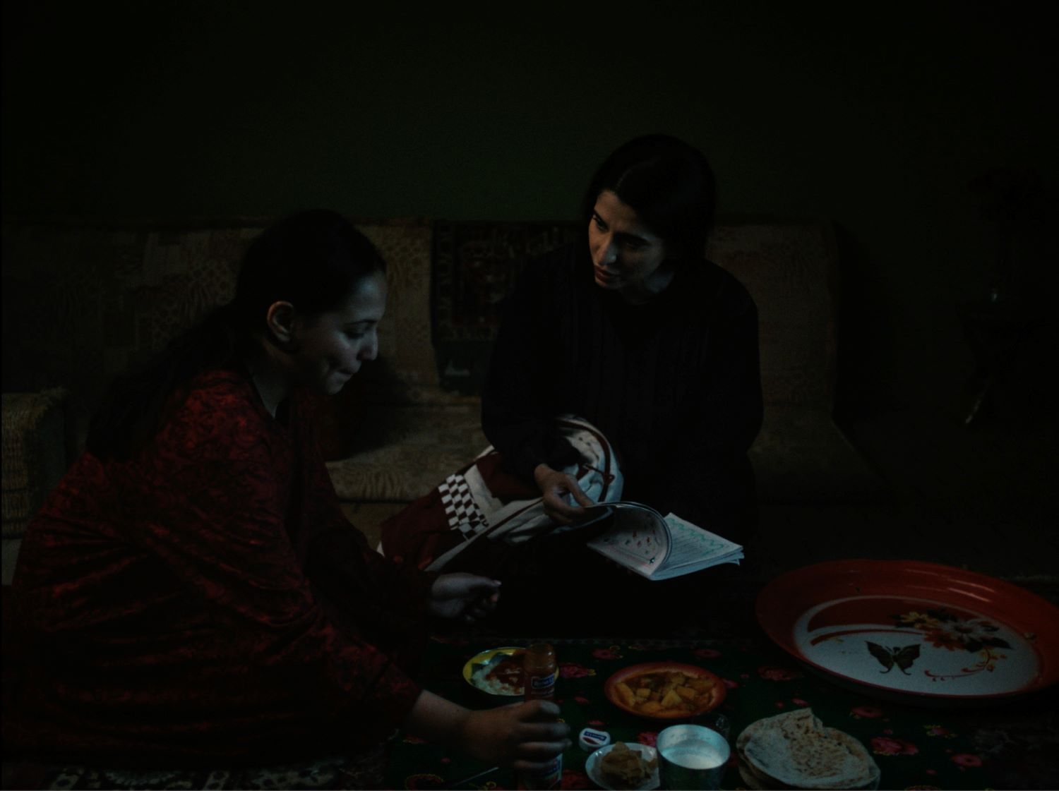 فيلم جريش سلام وبناء الجسور بين الأجيال