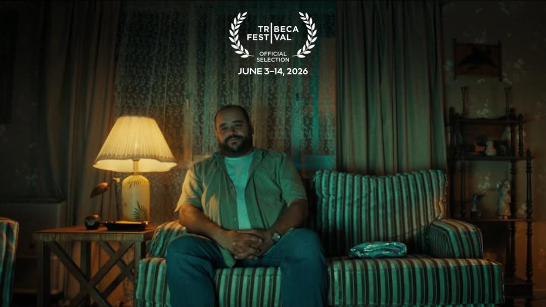 من هم صناع فيلم "32B"؟