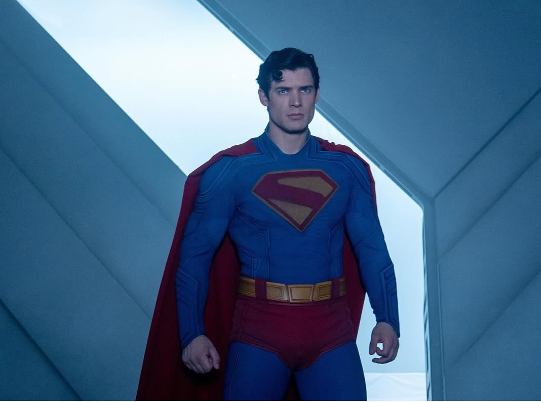 لماذا يعرض "Superman" على المنصات الرقمية؟