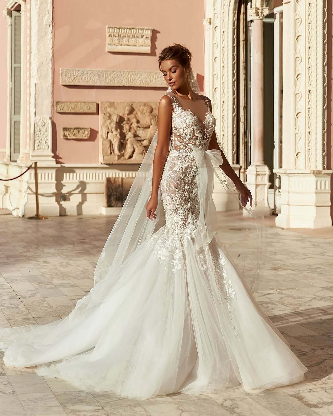 فيونكة على الخصر من دار أوسكانا موكا