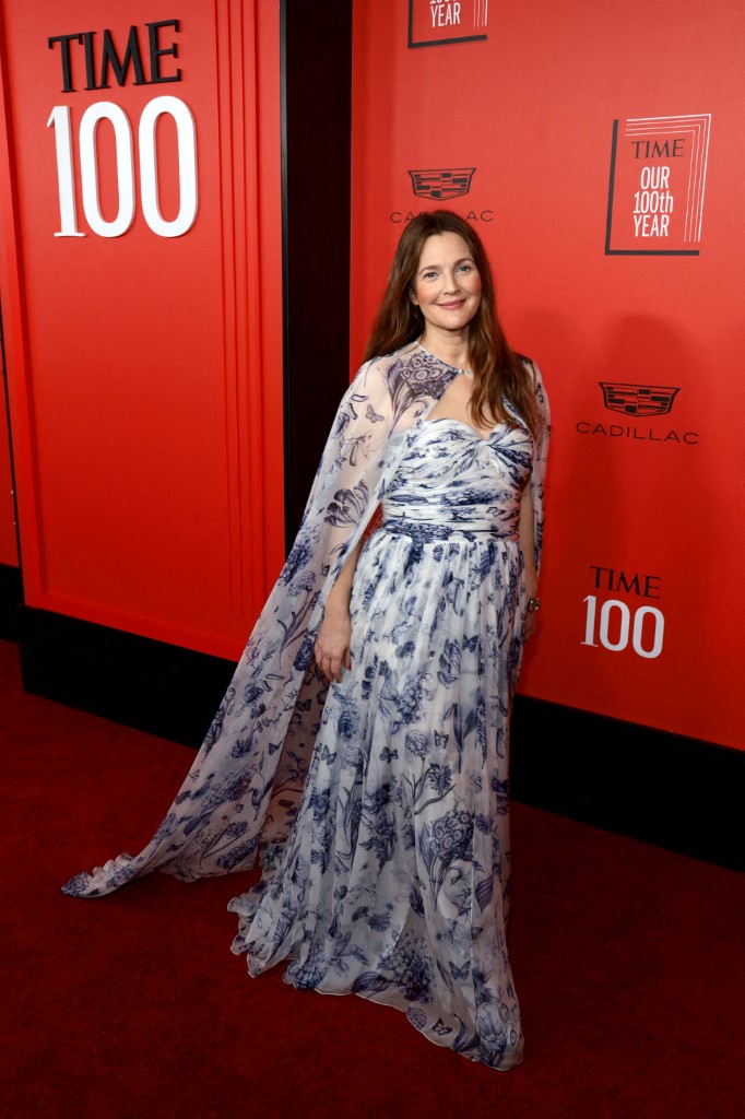 قررت درو باريمور عرض منزلها بولاية نيويورك للبيع مقابل 4.99 مليون دولار