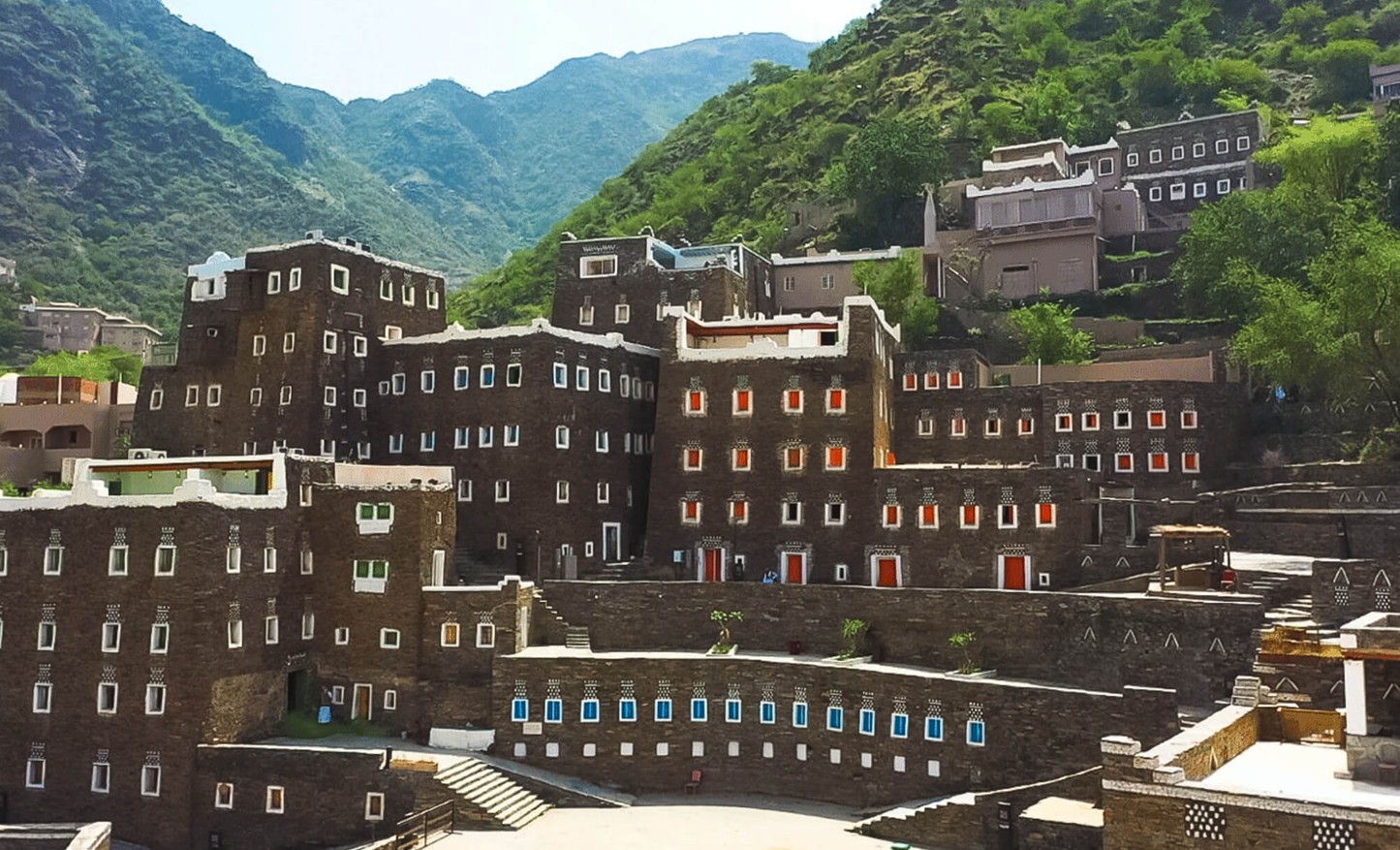  قرية رجال ألمع التراثية