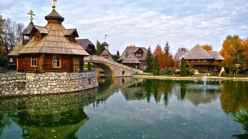 قرية ستانيشيتشي الإثنية