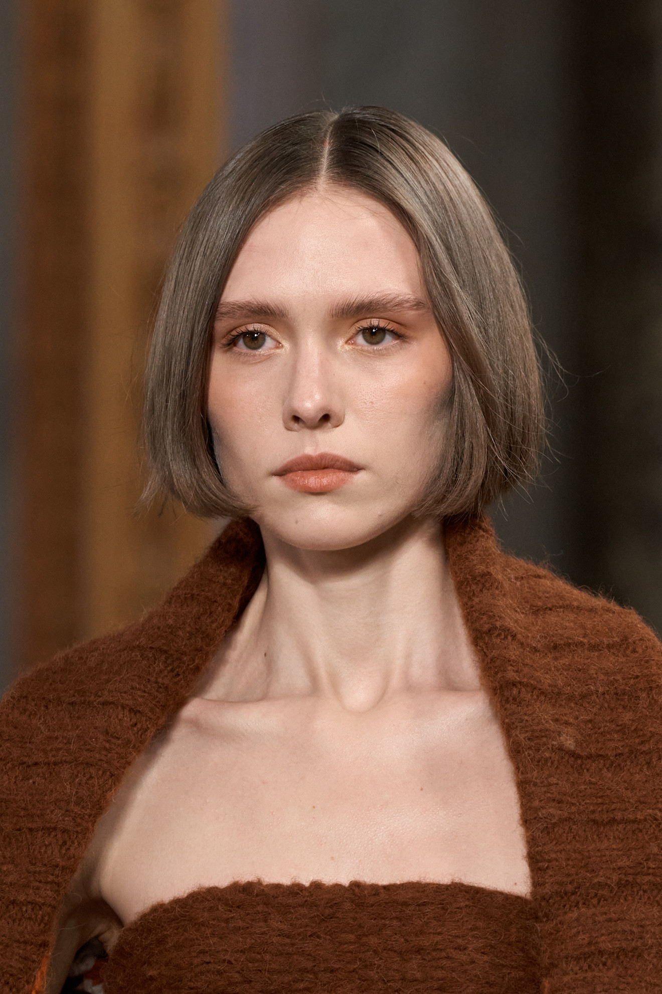 قصات الشعر القصير بأسلوب البوب كاريه من دار J.Salinas