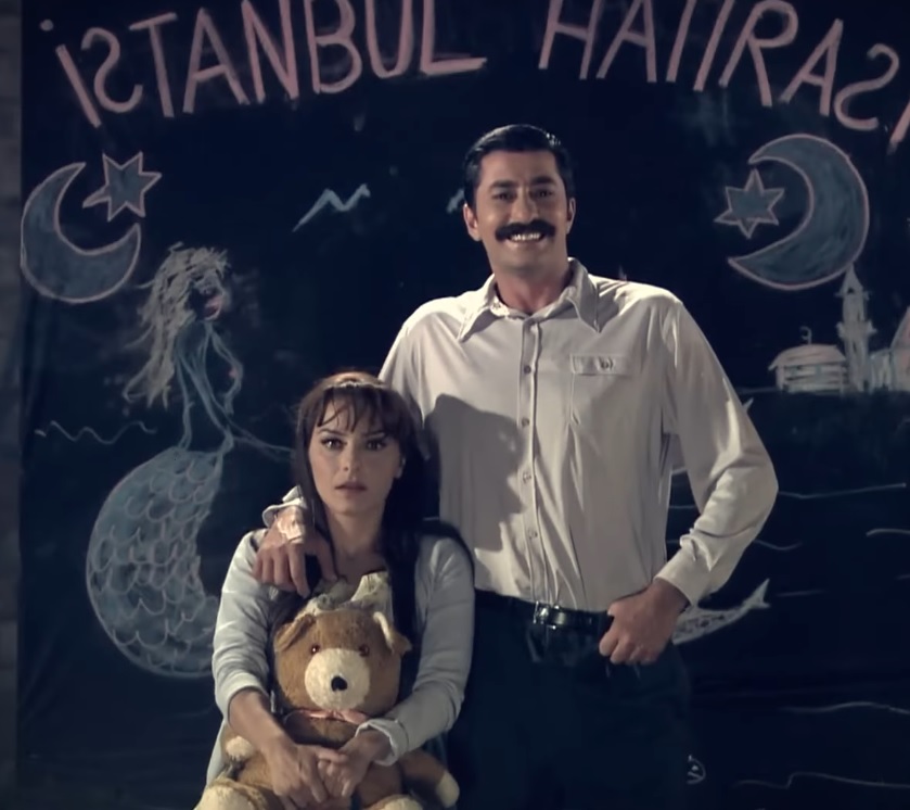 قصة مسلسل "على مر الزمان"