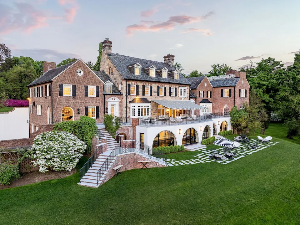 قصر بيدفورد التاريخي