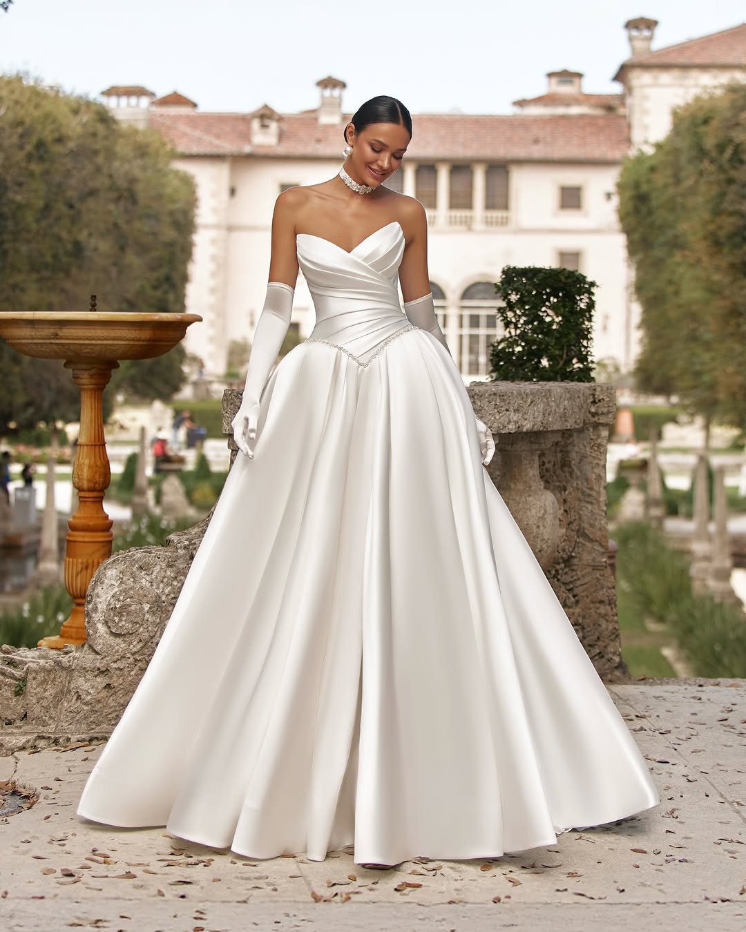 قفازات دار أوسكانا موكا على طراز الأوبرا