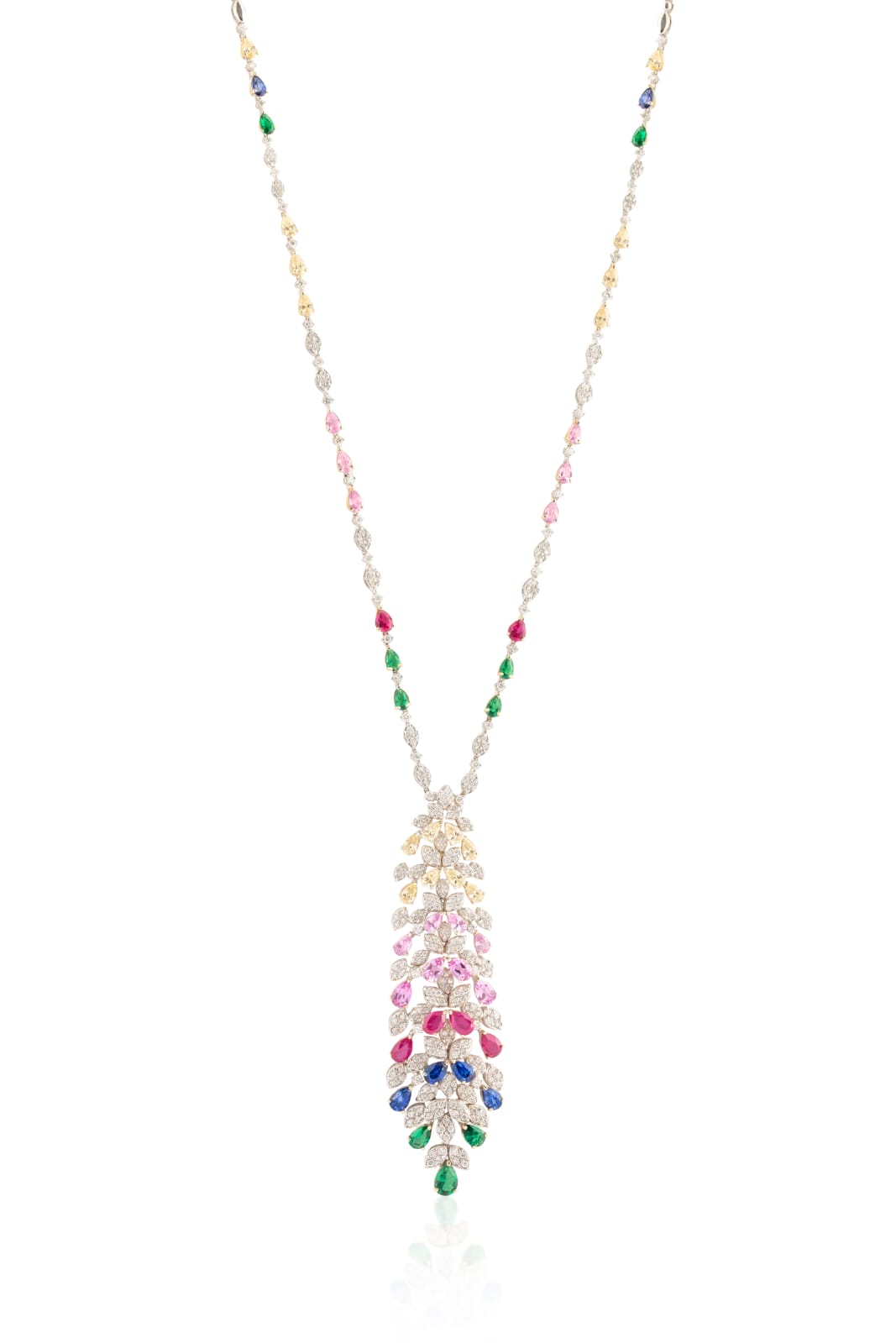 قلادة الأحجار الكريمة من Beautique Jewellery  لما غدّار