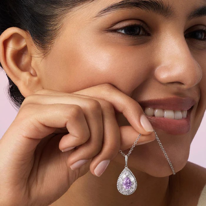 قلادة بحجر الأماتيست من Boghossian