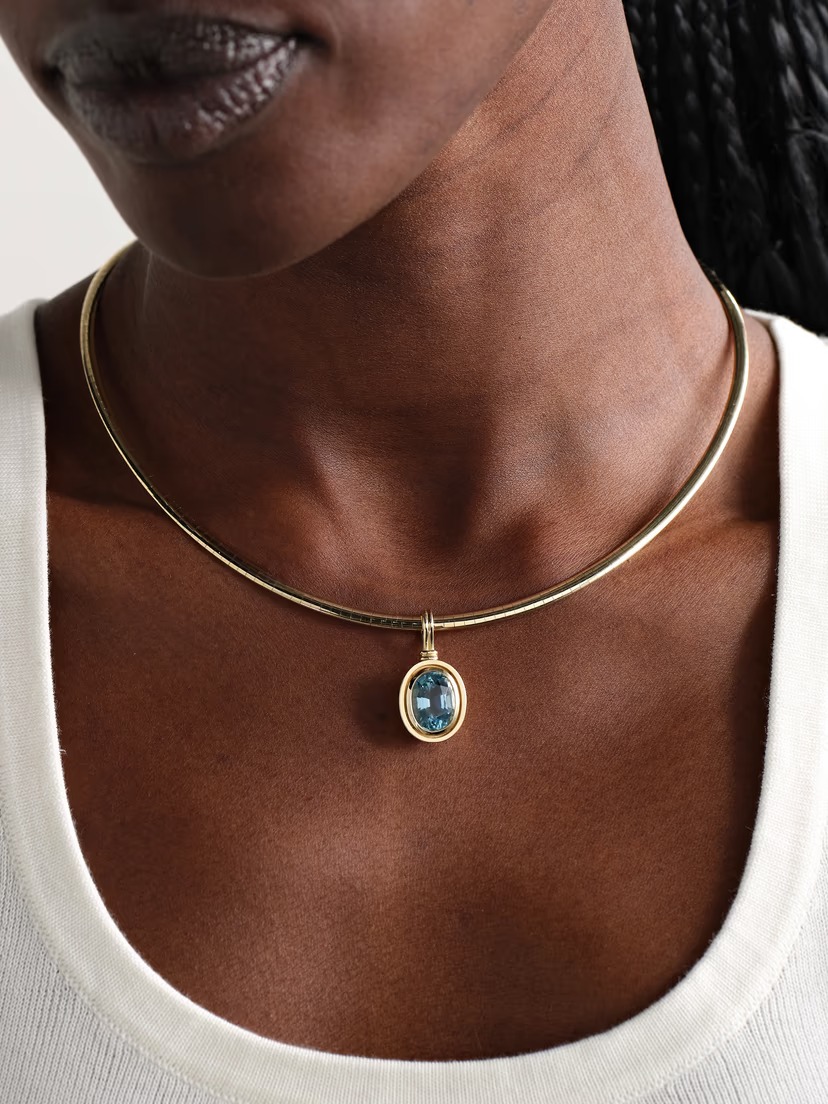 قلادة من  Retrouvaí