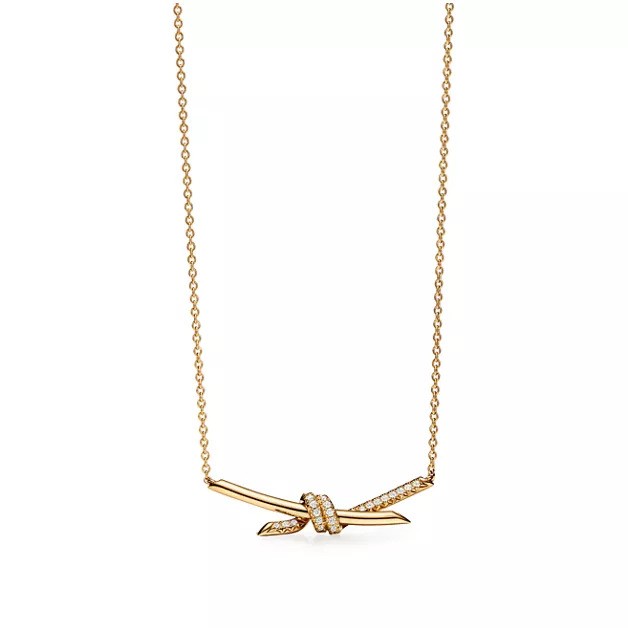 قلادة من Tiffany & Co.