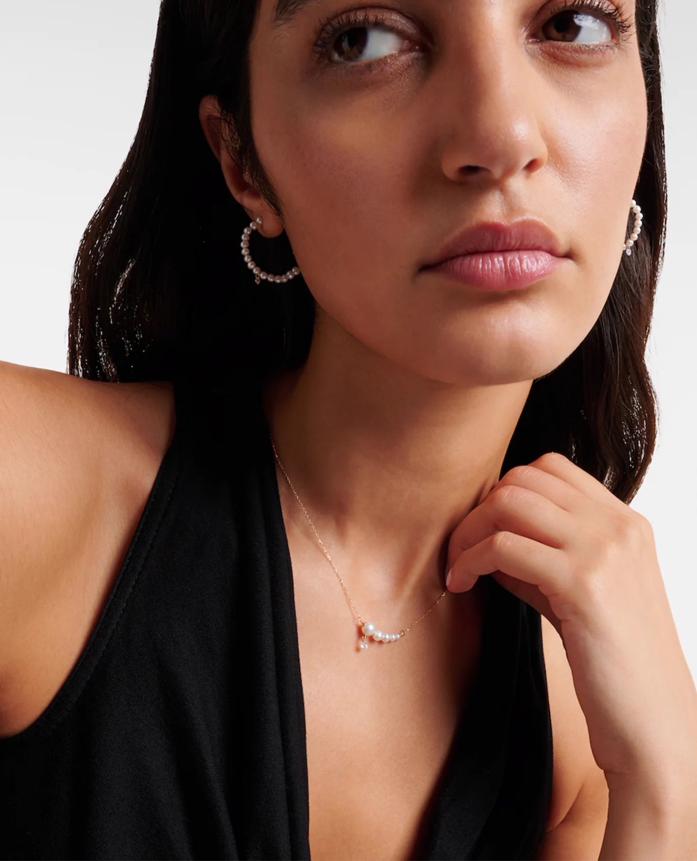 قلادة Aphrodite من Persee