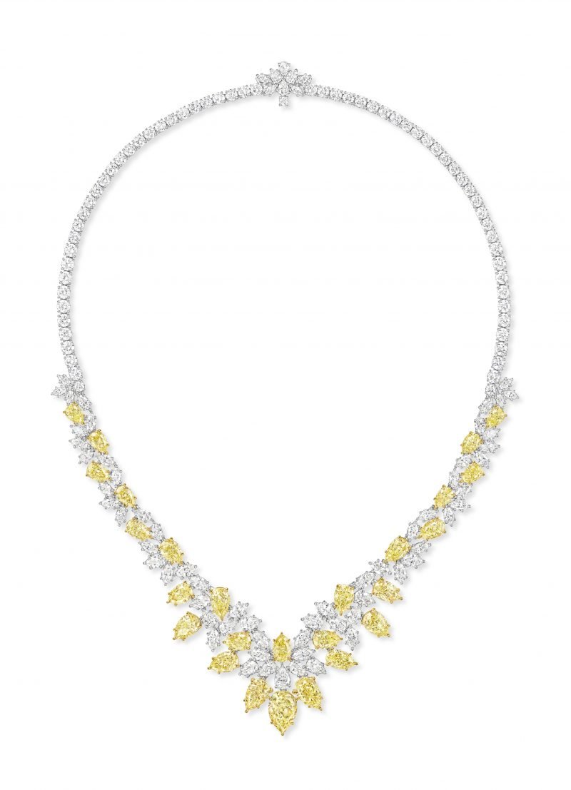 قلادة Cluster Necklace من هاري ونستون Harry Winston