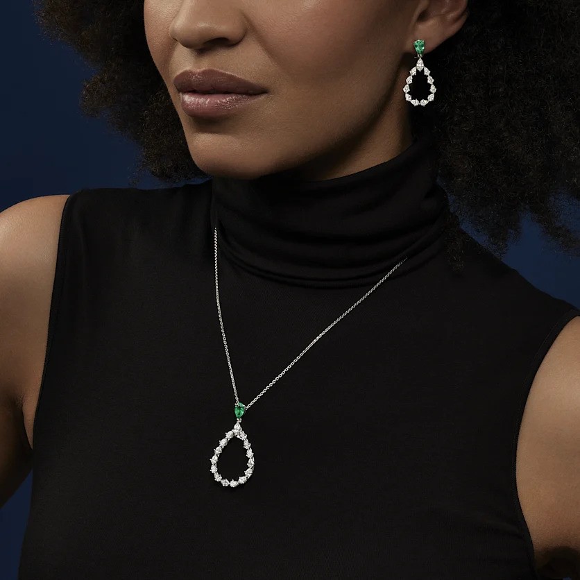 قلادة L'Heure du Diamant Drop  من Chopard