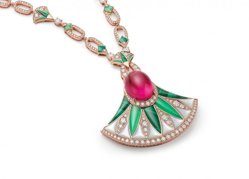 قلادة Magnifica من بولغري  Bvlgari