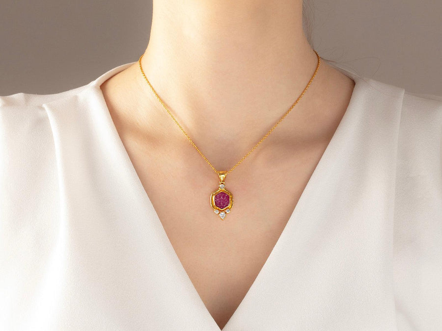 قلادة Muse من  Gurhan