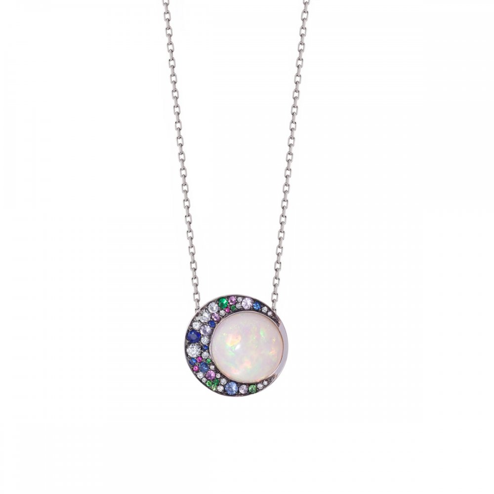 قلادة Opal Eclipse Pendant من مجوهرات نور فارس Noor Fares