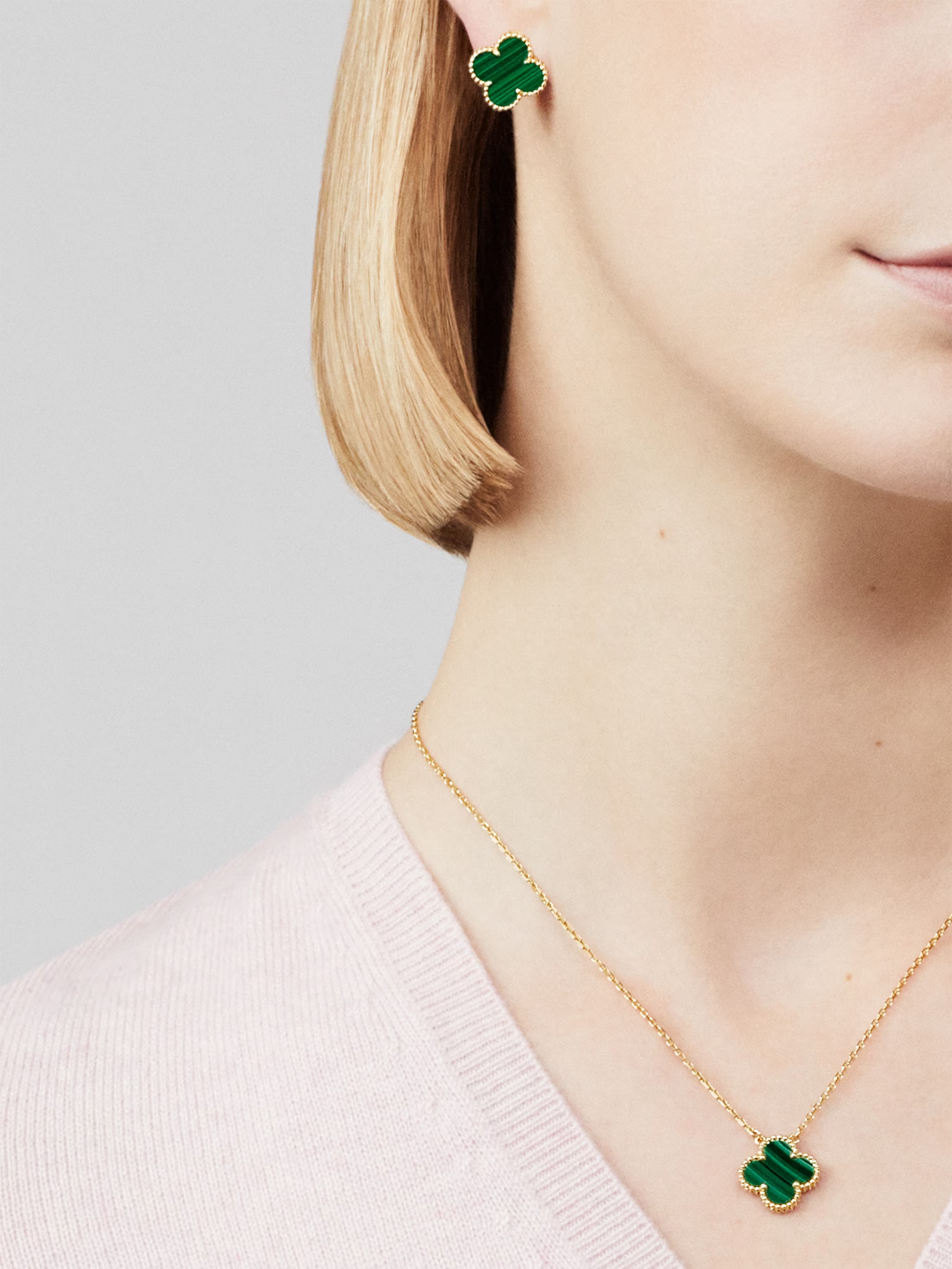 قلادة Vintage Alhambra من Van Cleef & Arpels