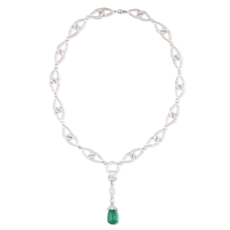 قلادة White Gold, Emerald and Diamond Necklace من Sotheby’s