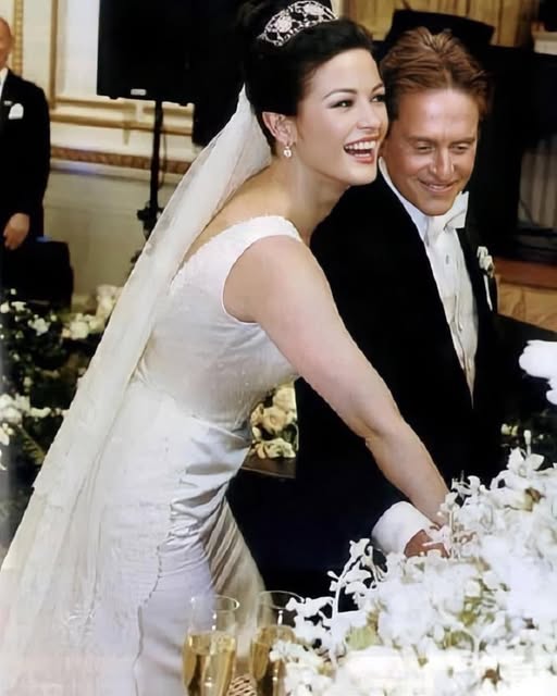 كاثرين زيتا جونز Catherine Zeta-Jones ومايكل دوغلاس Michael Douglas