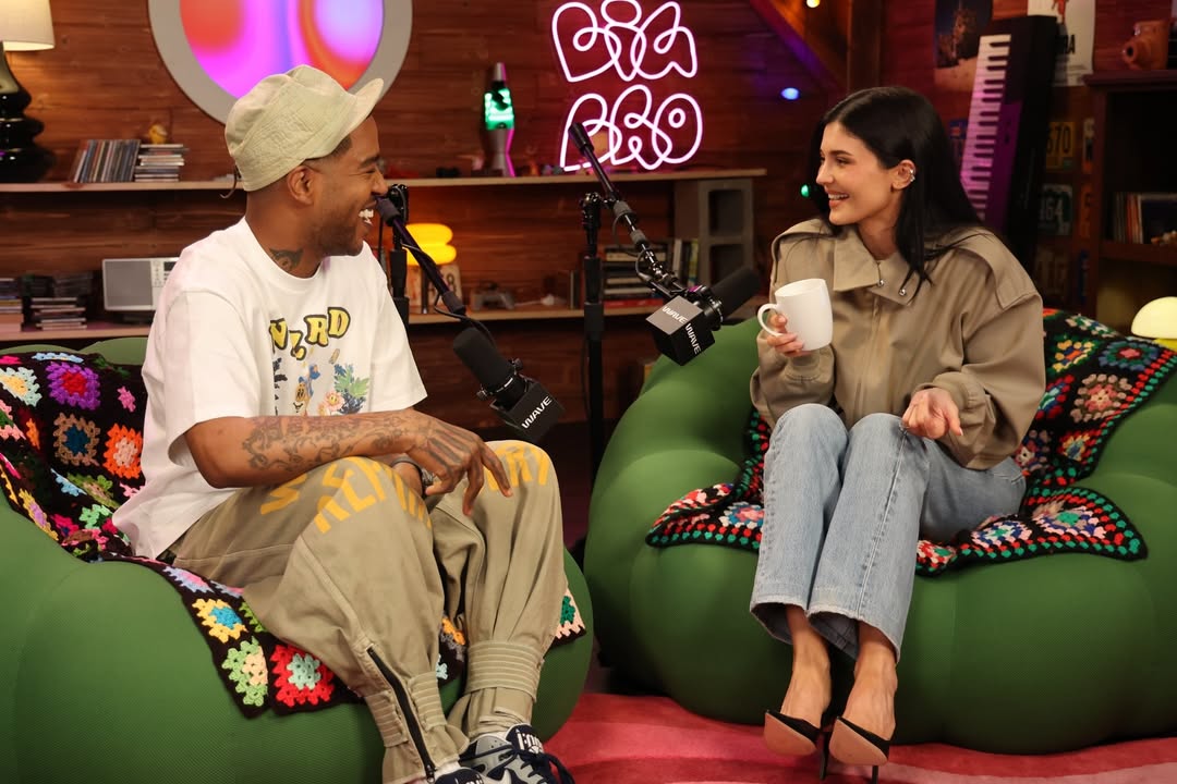 كايلي جينر ضيفة نادرة في بودكاست "Big Bro"