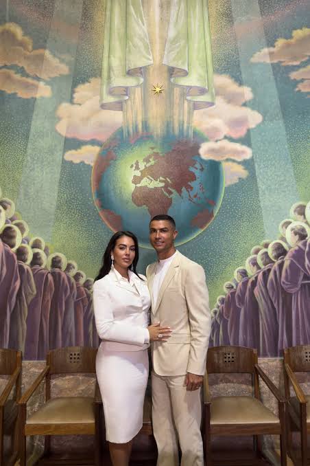 كريستيانو رونالدو Christiano Ronaldo وجورجينا رودريغيز Georgina Rodríguez