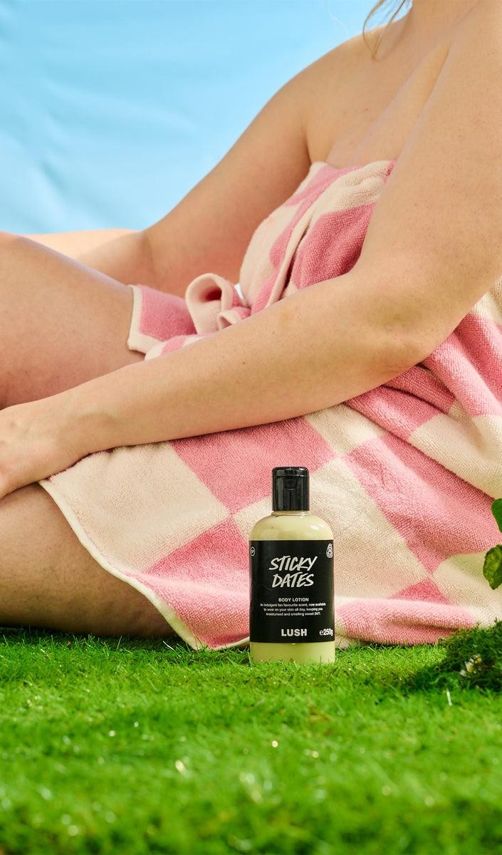 كريم ترطيب الحسم دبس التمر Sticky Dates Body Lotion من Lush