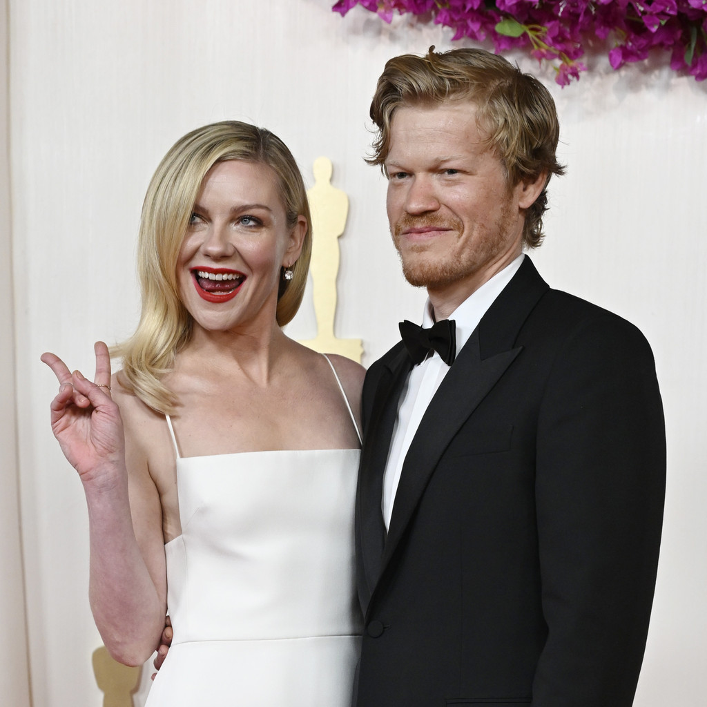 كيرستن دانست Kirsten Dunst وجيسي بليمونز Jesse Plemons
