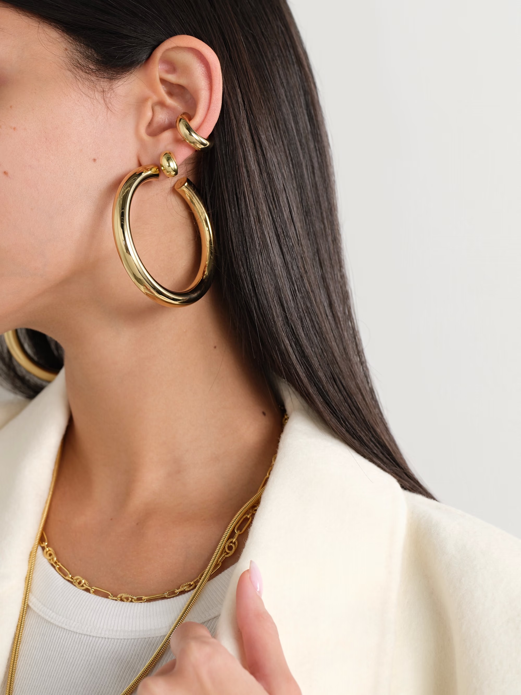 كيف تختارين هدية المجوهرات المناسبة؟ الصورة من مجوهرات JENNIFER FISHER