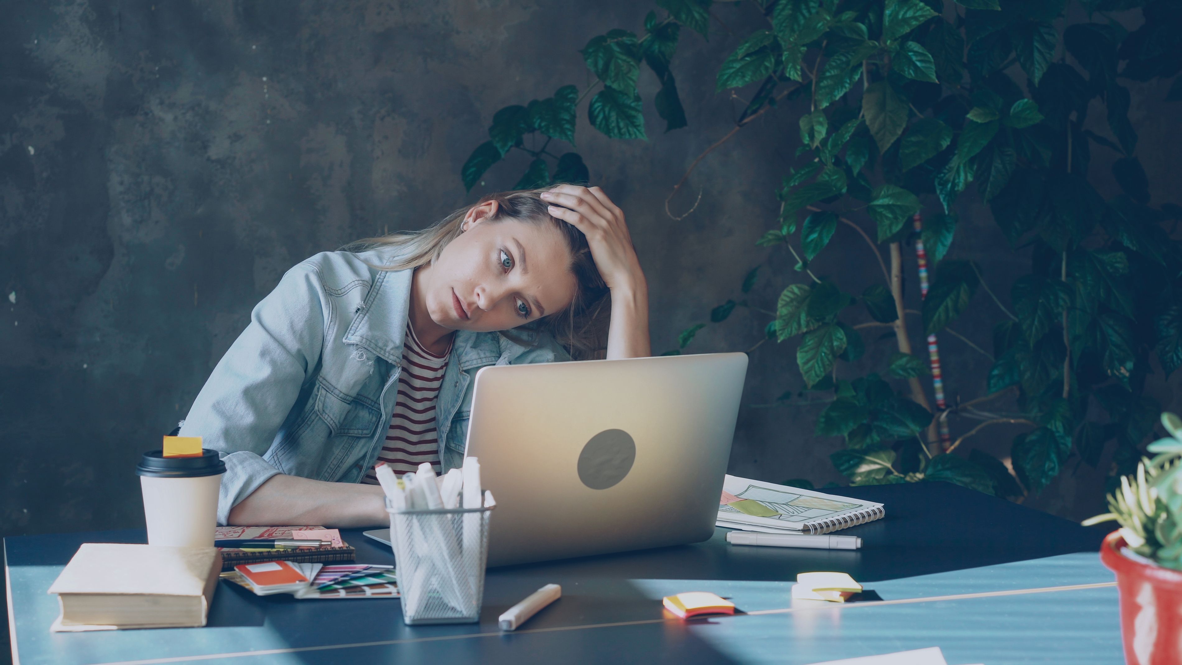 كيف تستعيدين شعوركِ بالتقدم في حياتكِ المهنية؟