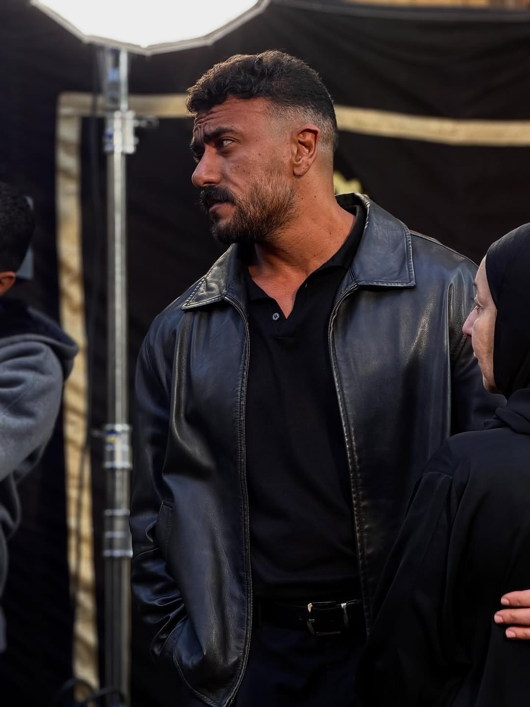 كيف يتعامل أحمد العوضي مع خطوة الارتباط؟