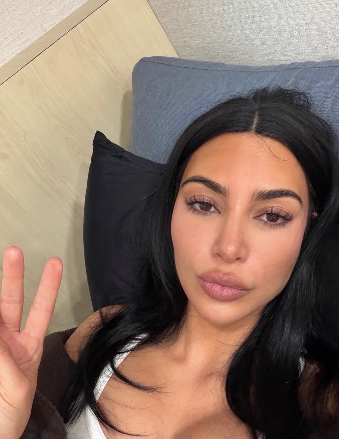 كيم كارداشيان في احدث ظهور لها على انستقرام من حسابها الخاص