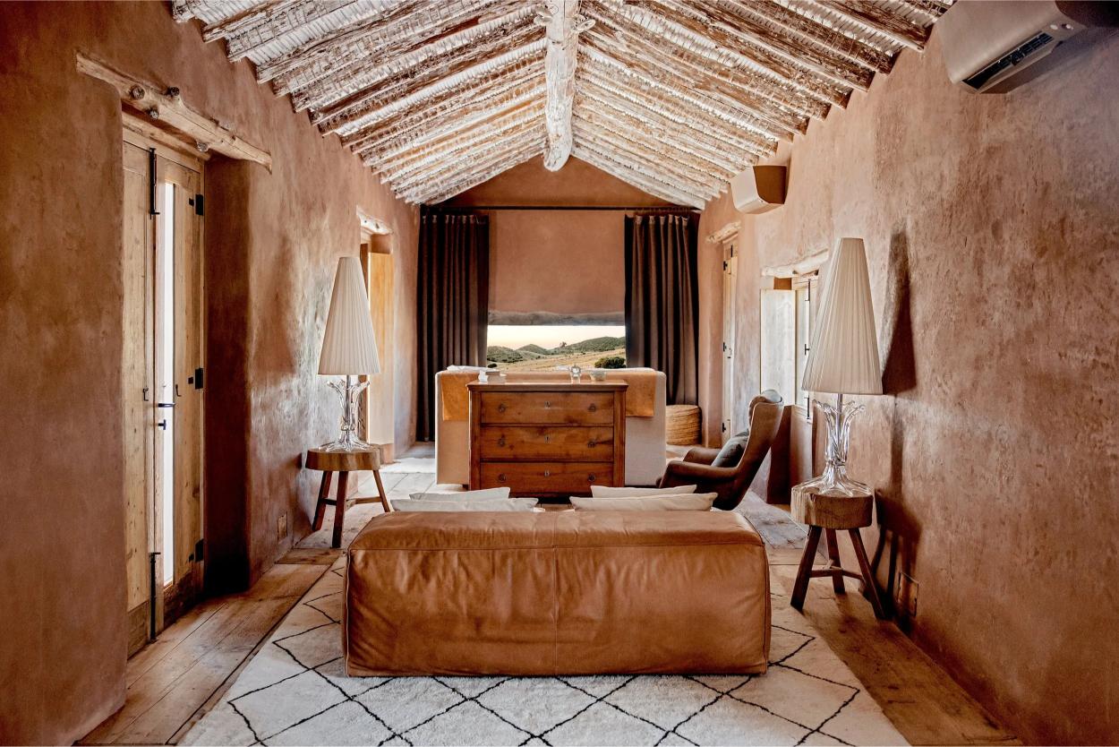 لا دونايرا  La Donairaالأندلس، إسبانيا