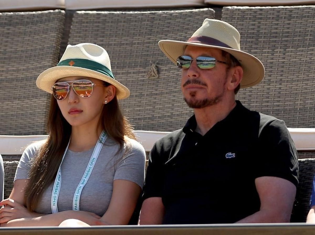 لاري إليسون Larry Ellison وجولين تشو إليسون Jolin Zhu Ellison
