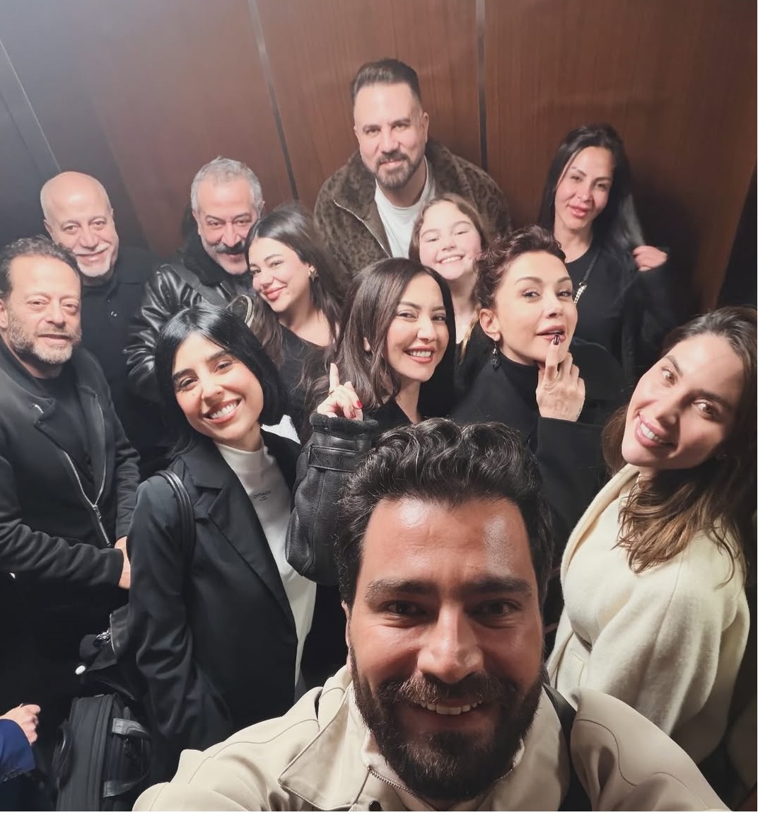 لحظات تجمع نجوم سوريا في الرياض