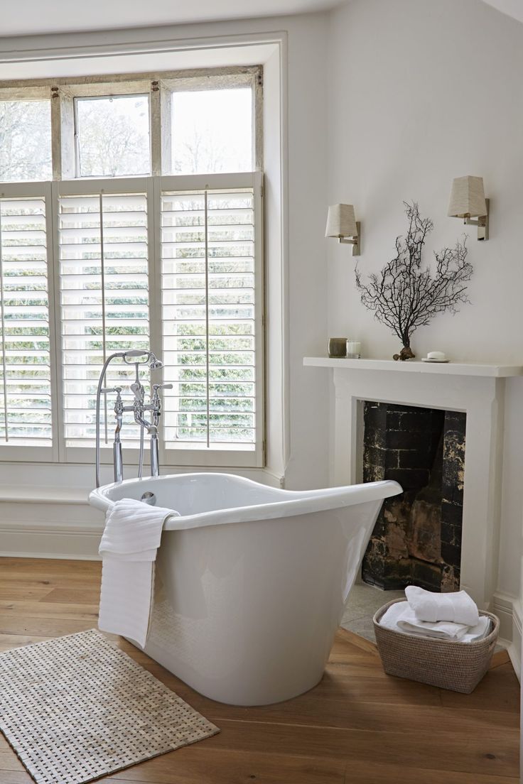 لغرف النوم يفضل اختيار الأحواض ذات الطرف المرتفع slipper tub