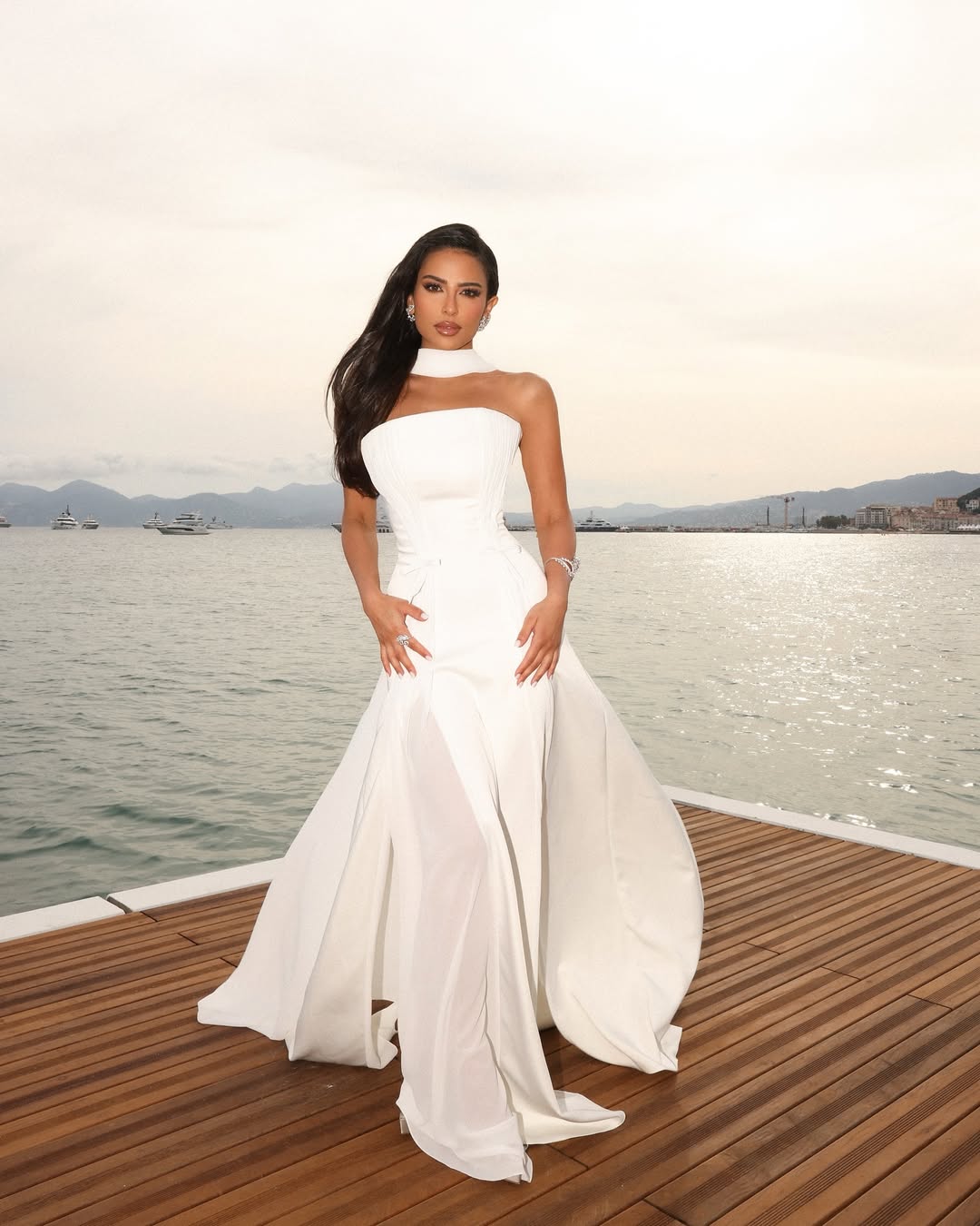 لما العقيل بإطلالة عرائسية