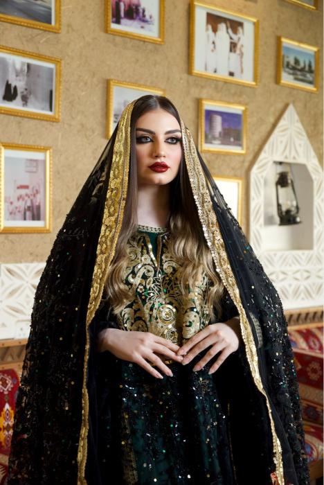 لوك العروس النجدية من خبيرة المكياج السعودية نوره العنزي