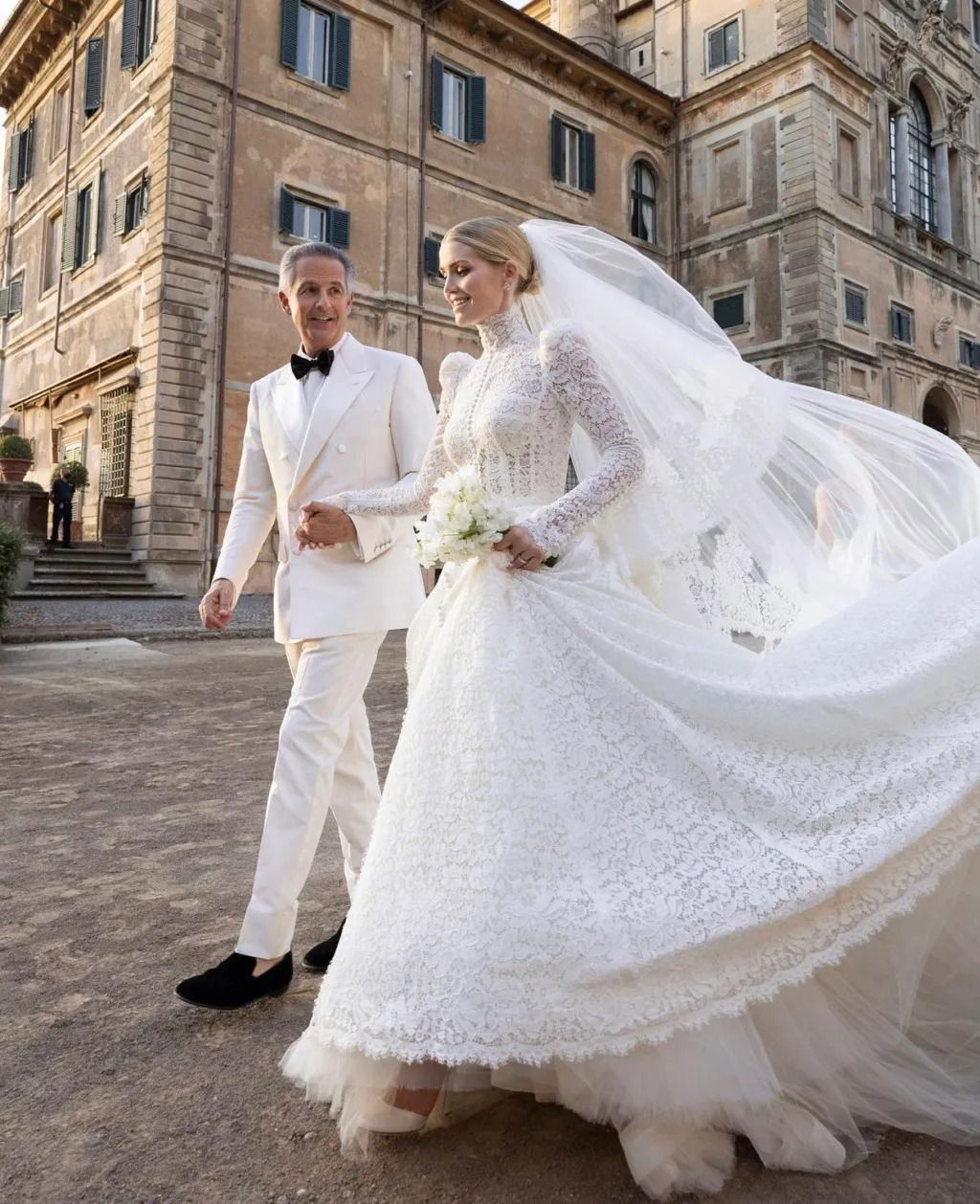 ليدي كيتي سبنسر Lady Kitty Spencer ومايكل لويس Michael Lewis