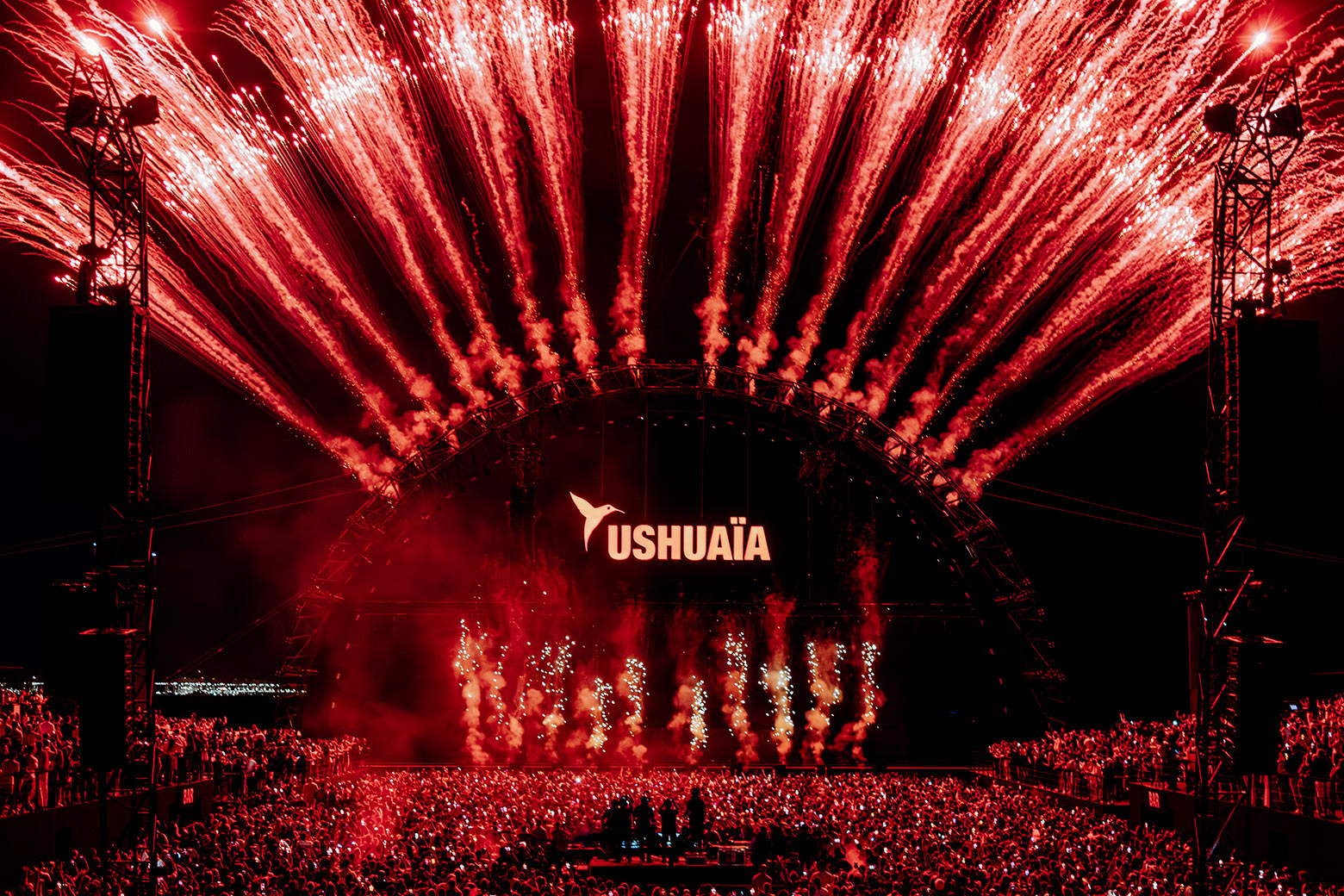 ليلة رأس السنة في أوشوايا مع كاميلفات ومحمود أورهان